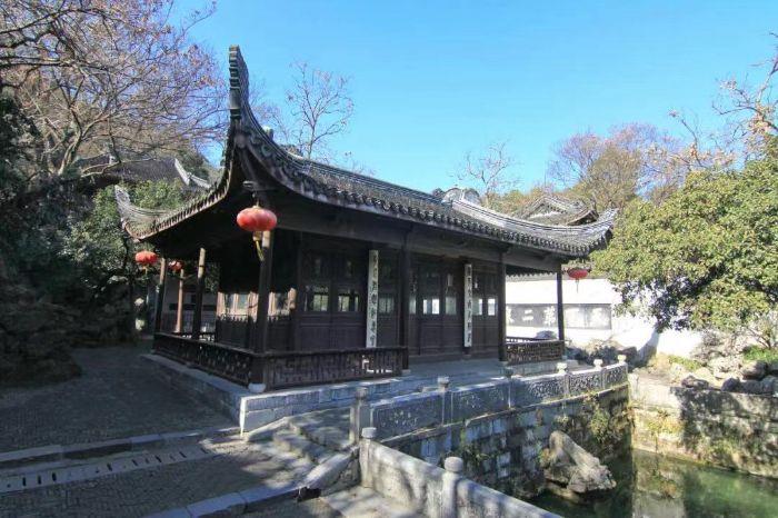 052b55ec-2d43-47b7-842b-b5bdc67139f2