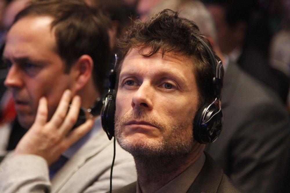 开幕式上的会议代表。黎明 摄影