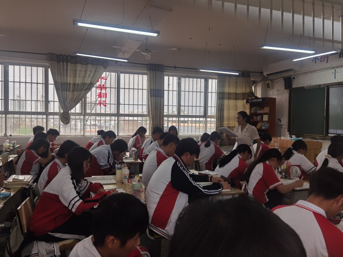 元谋一中三峡励志班课堂